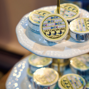 切れるマスキングテープ：絵の具チューブ商品画像